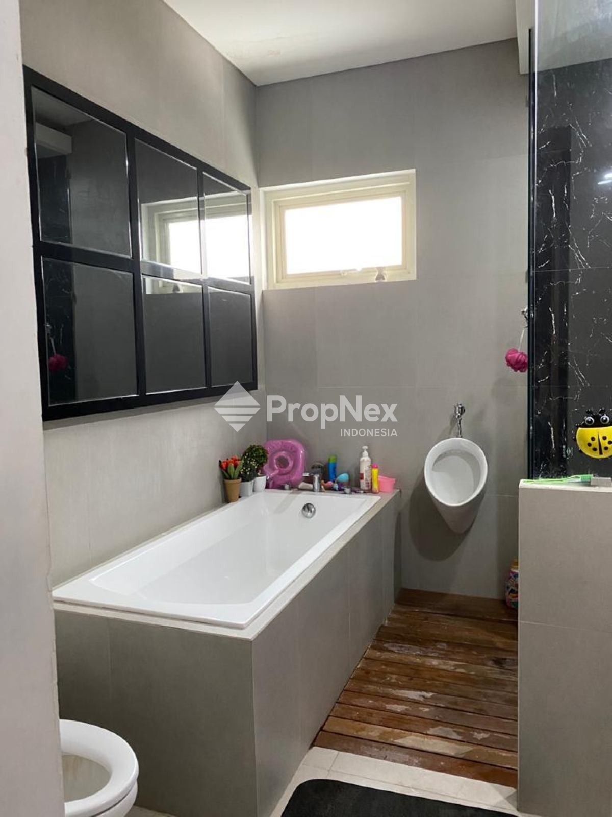 Rumah Minimalis Taman Wisata Regency (LM) — foto 6
